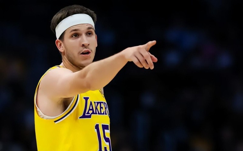  里夫斯伤病困局：数据背后的薪资博弈与战术价值重构 体育新闻