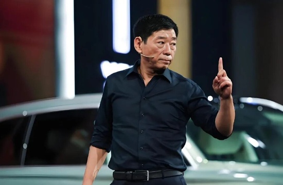  从海报风波看企业危机应对；魏建军主动揽责；长城汽车高端路上面临多重考验。 汽车科技