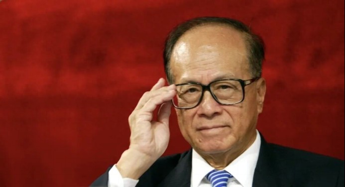  英国电网高位变现，长和系千亿资金转向；李嘉诚家族再展投资智慧。 股票财经 英国电网高位变现，长和系千亿资金转向；李嘉诚家族再展投资智慧。 股票财经 英国电网高位变现，长和系千亿资金转向；李嘉诚家族再展投资智慧。 股票财经 英国电网高位变现，长和系千亿资金转向；李嘉诚家族再展投资智慧。 股票财经