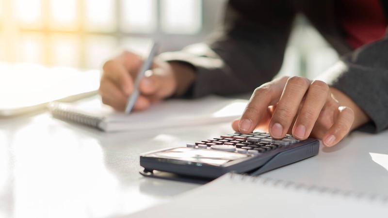  共享充电宝归还为何频频受阻，计费异常如何困扰用户；轻资产模式下服务保障亟待完善。 新闻