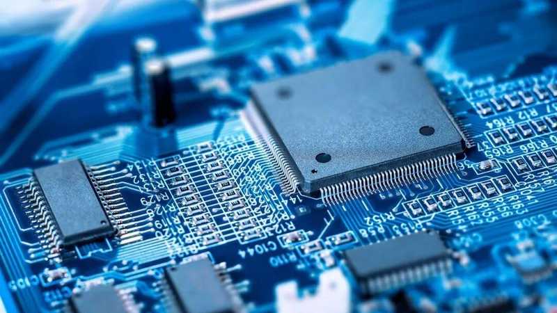  半导体设备技术加速迭代；前道制造装备全面革新；后道封装需求同步爆发。 IT技术 半导体设备技术加速迭代；前道制造装备全面革新；后道封装需求同步爆发。 IT技术