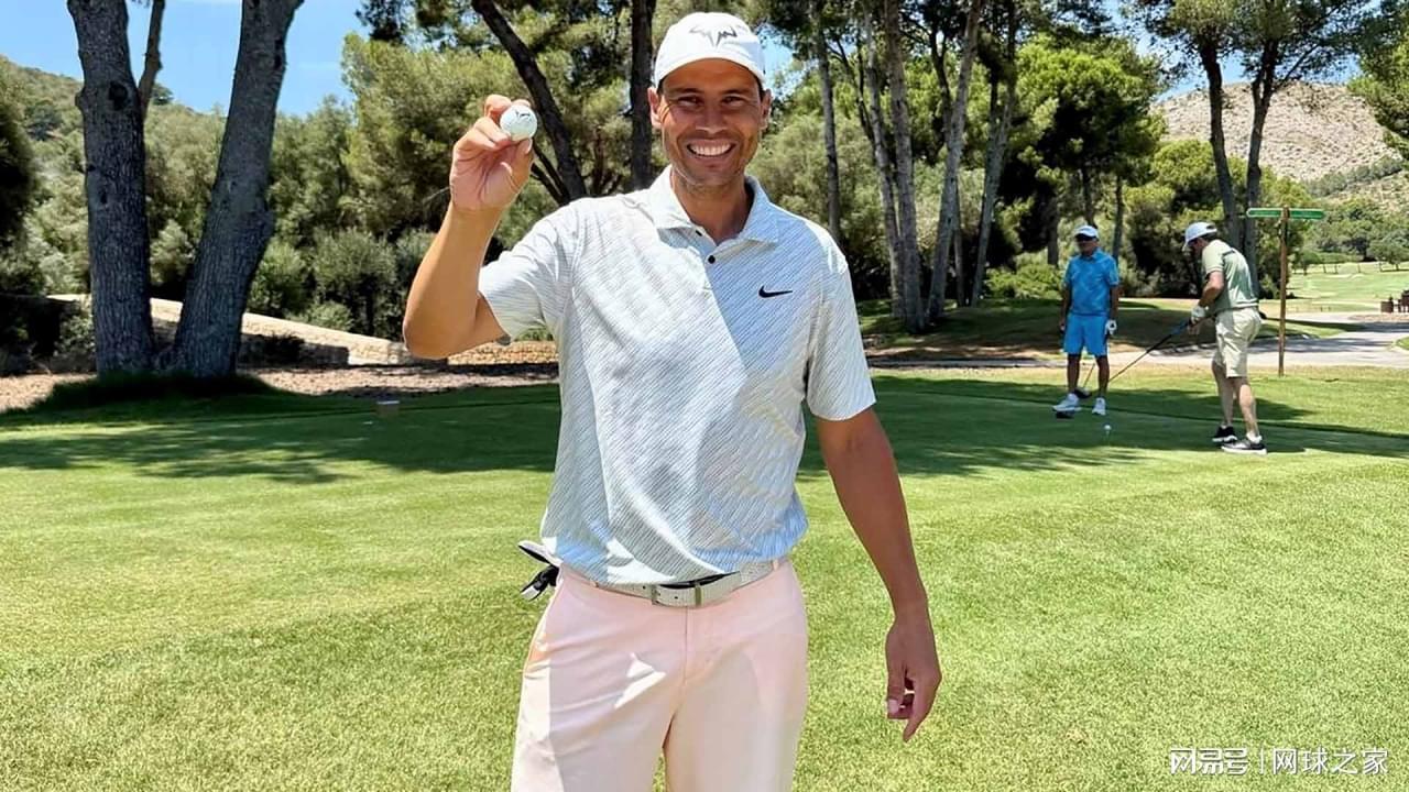  【技术拆解】从红土之王到绿茵新手：纳达尔高尔夫挥杆的生物力学困局与突破路径 体育新闻
