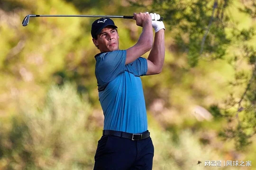  【技术拆解】从红土之王到绿茵新手：纳达尔高尔夫挥杆的生物力学困局与突破路径 体育新闻